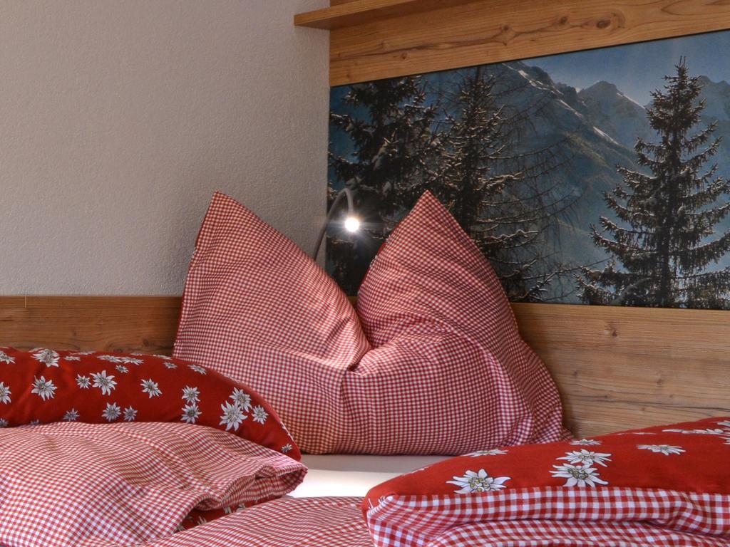 Pircher-Maes Apart & Stubaital Telfes im Stubai Habitación foto